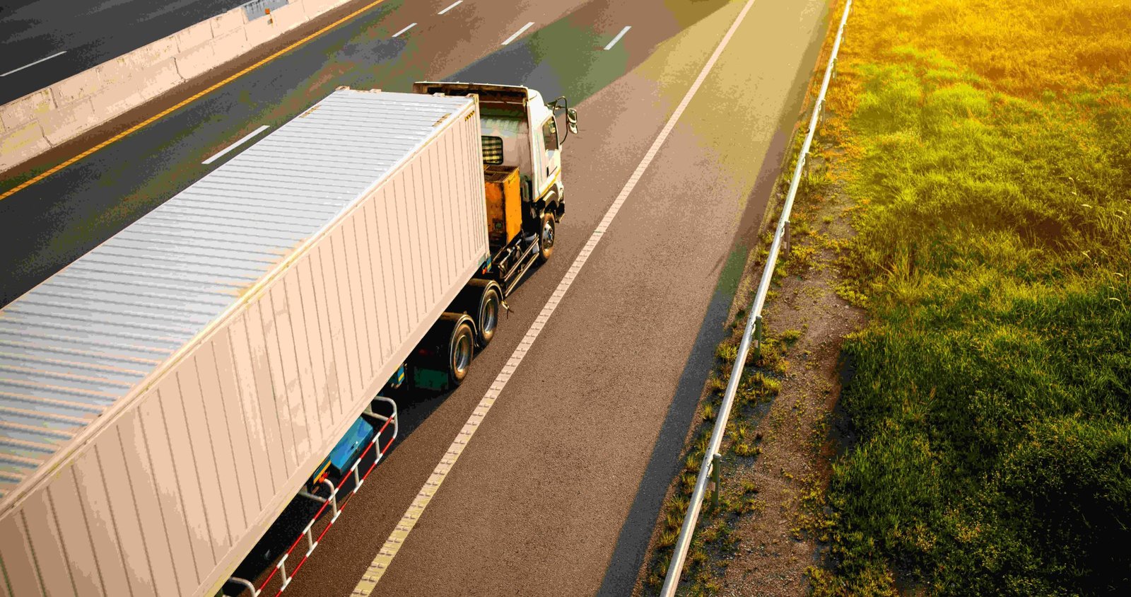 Best Land Cargo Service in Dubai Land Cargo Service in Dubai
